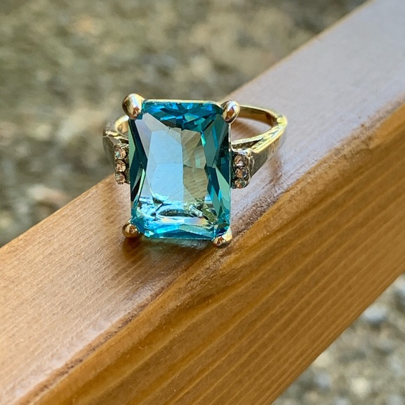 925 Silver Women Jewelry Aquamarine Ring - Picture 4 of 7
